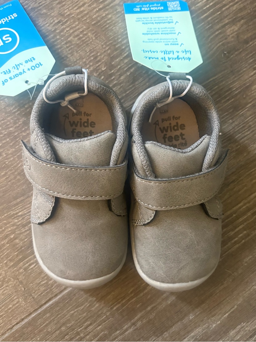 Stride Rite Tristan Grey Toddler Sneaker - Size 5 NEW!